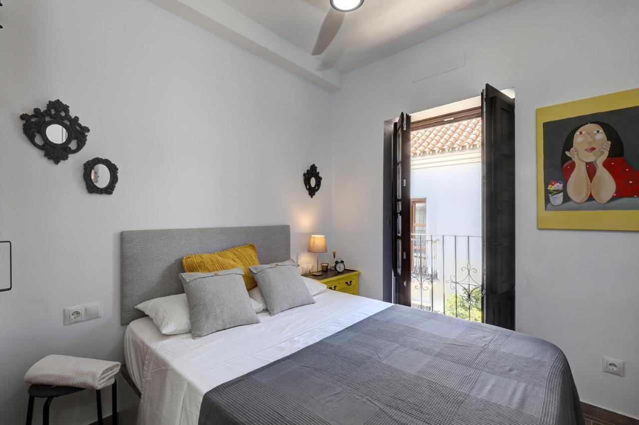 Unique Andalusian Townhouse Next To Beach เอสเตโปนา ภายนอก รูปภาพ