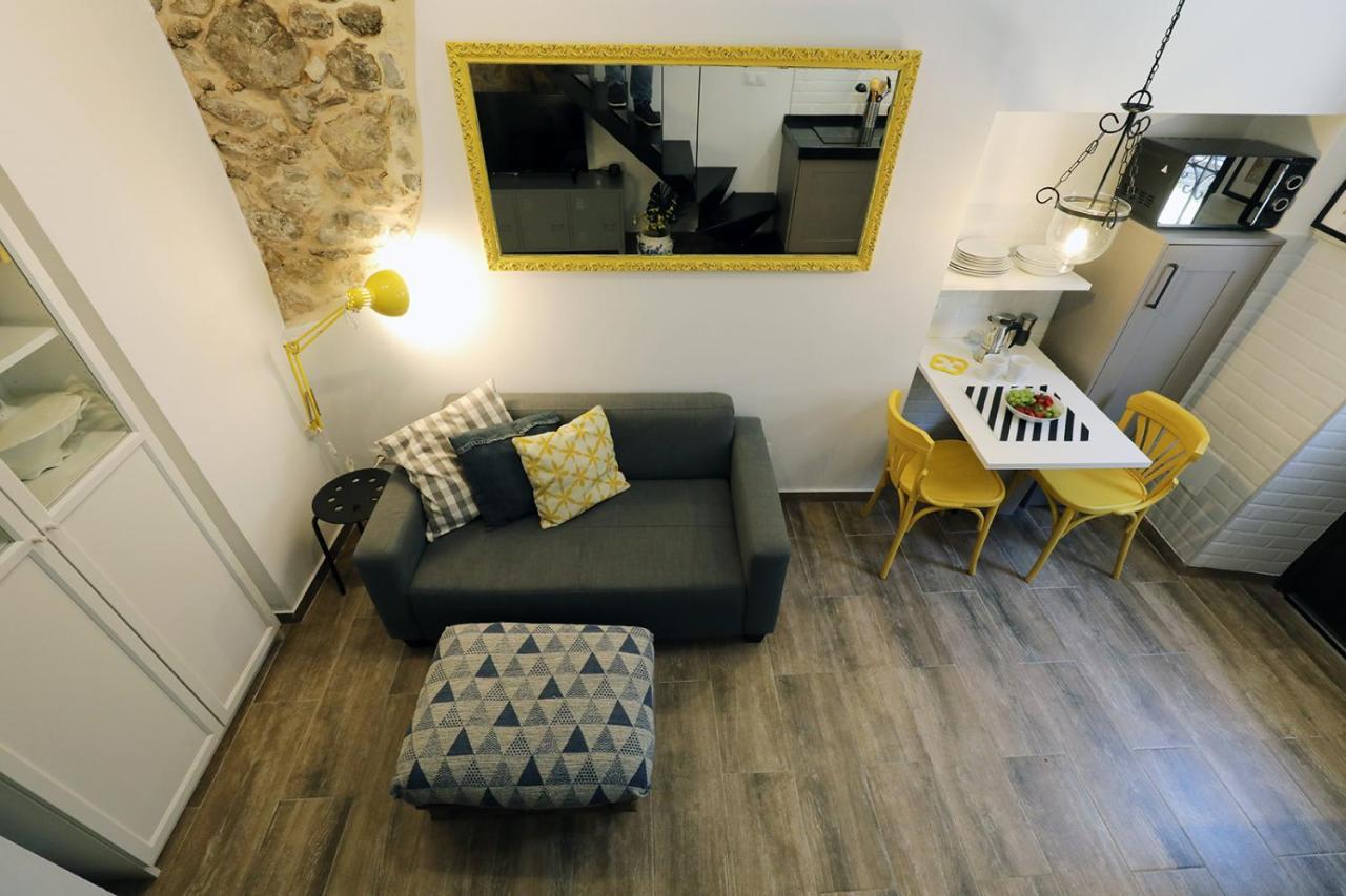 Unique Andalusian Townhouse Next To Beach เอสเตโปนา ภายนอก รูปภาพ
